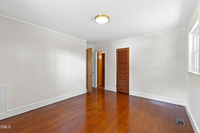 Building Photo - 1114 S 2nd St