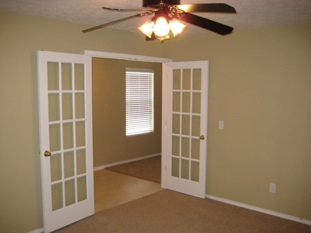 Building Photo - 2649 Sutherland Dr