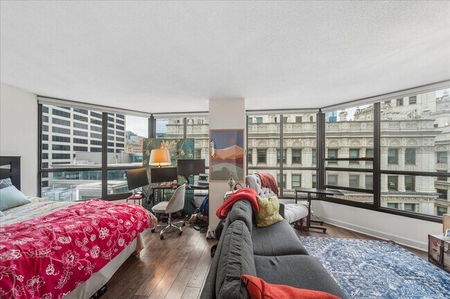 Building Photo - 405 N Wabash Ave