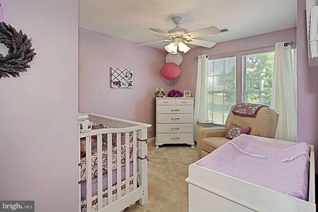 Building Photo - 6337 Littlefield Ct