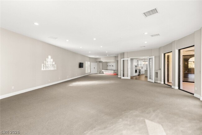 Building Photo - 13 Dovetail Cir