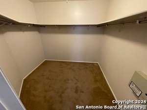 Building Photo - 9235 Ridge Post