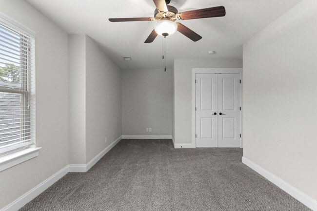 Building Photo - 4 BR Home with Bonus Loft & Spa-Inspired Primary Suite