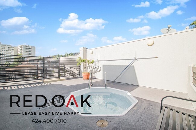 Building Photo - 1755 El Cerrito Pl