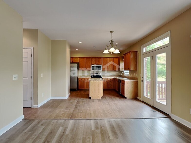 Building Photo - 905 Wonderland Pass