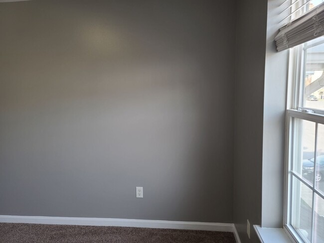 Building Photo - 3 Bedroom Townhome for Rent in Waynesboro