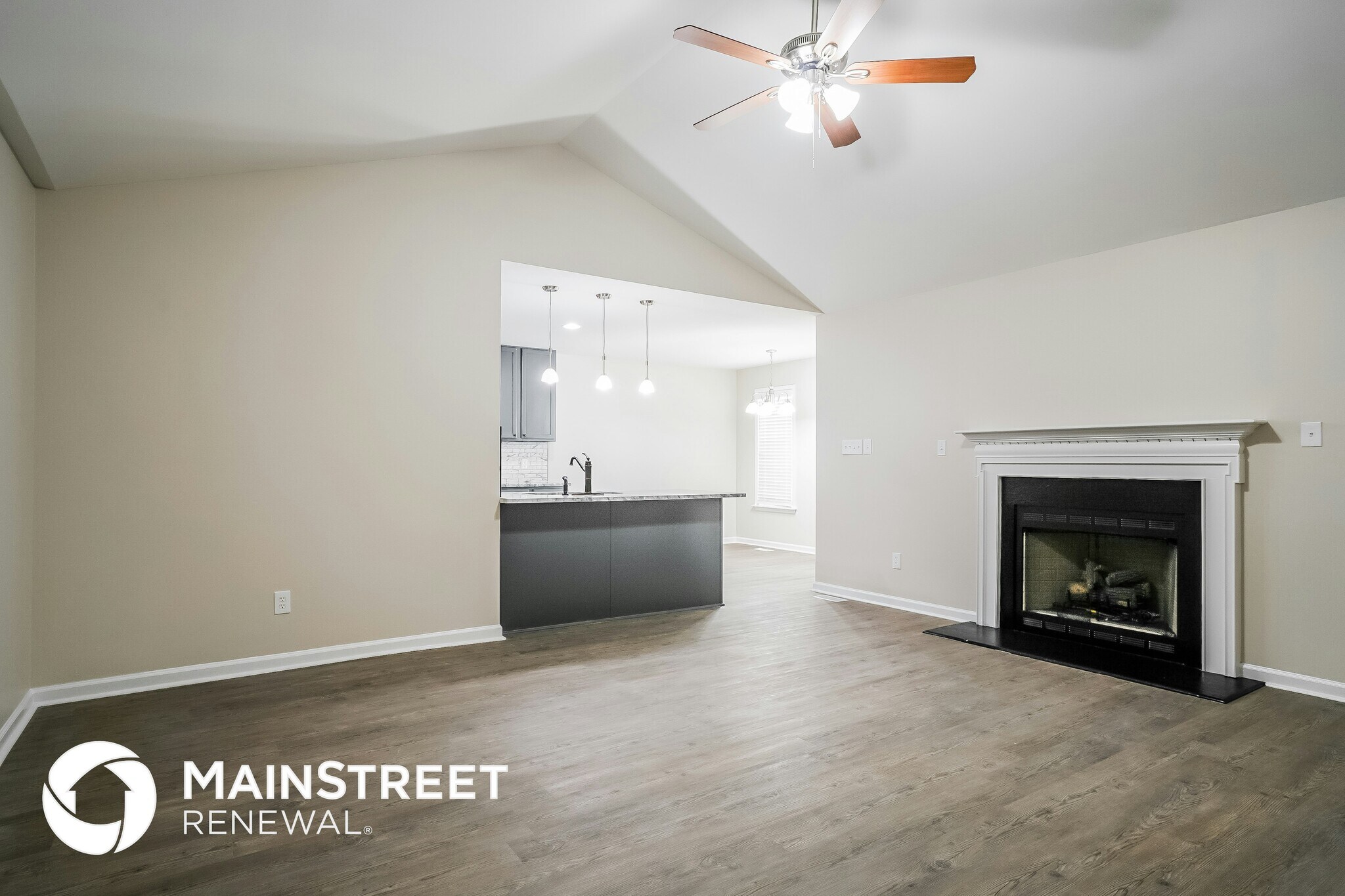 Building Photo - 220 Cross Current Ln