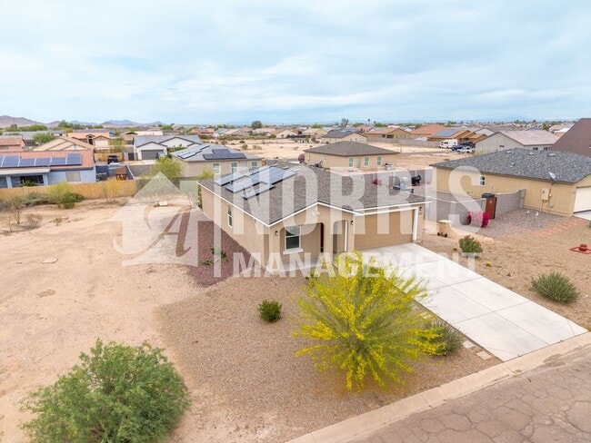Building Photo - Beautiful New Home in Arizona City