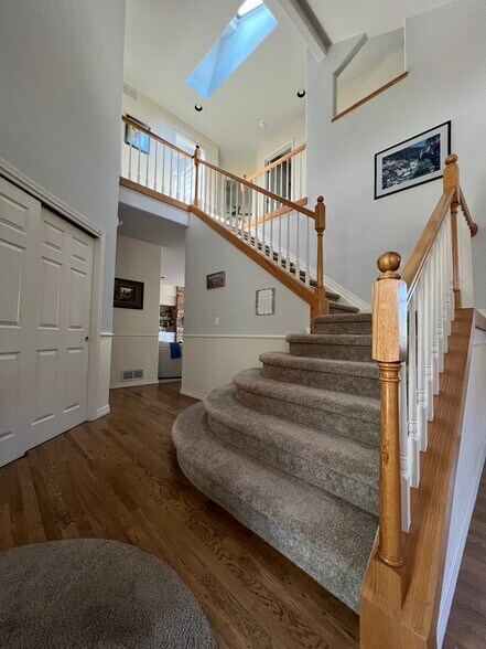 Entry - 4150 S Hampton Cir
