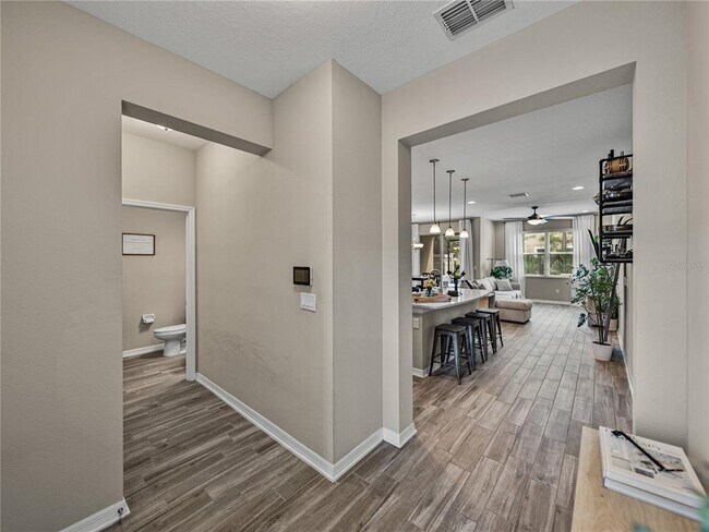 Building Photo - 29934 Southwell Ln