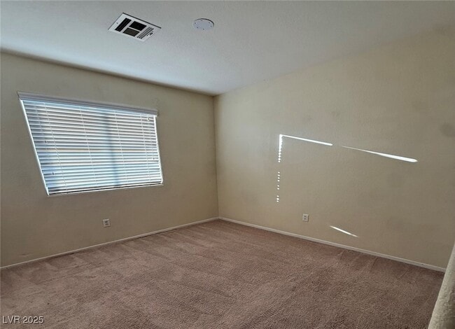 Building Photo - 9300 Cool Creek Ave