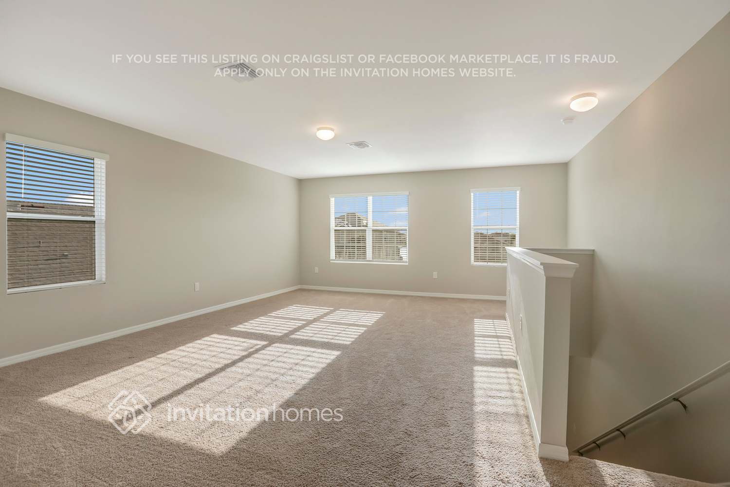 Building Photo - 3427 Cancun Ct