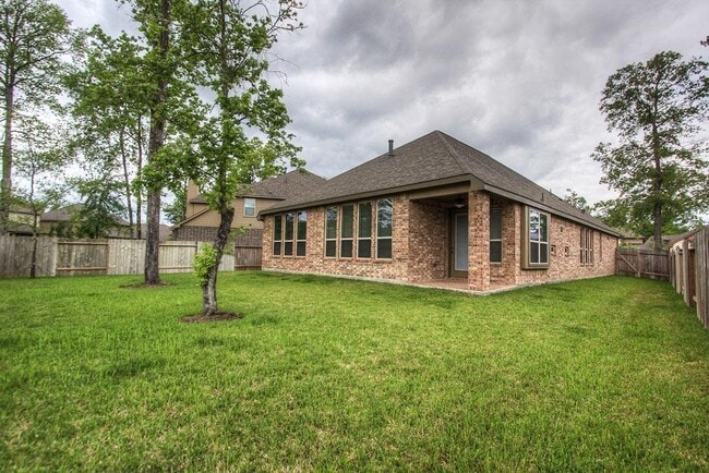 Building Photo - 123 Colton Ct