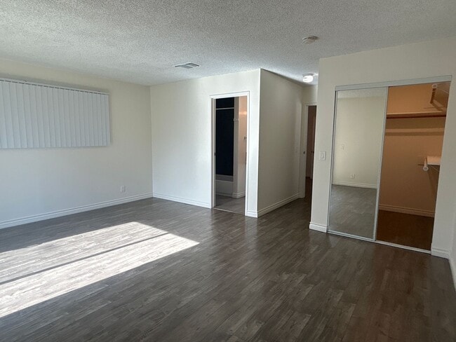 Building Photo - Spacious 3-Bed, 2-Bath Temple City House with 2-Car Garage