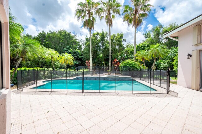 Building Photo - 11430 NW 18th St