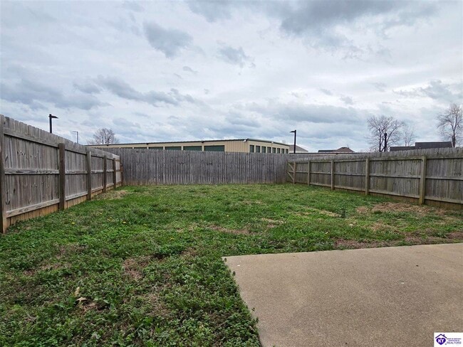 Building Photo - 158 Vineland Pkwy Dr