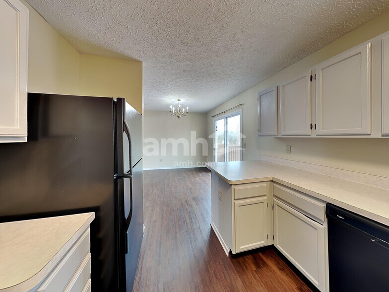 Building Photo - 6224 Wrothston Dr