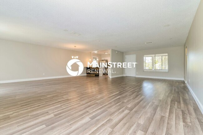 Building Photo - 3 Bedroom Pet-Friendly Home in ORLANDO, FL...