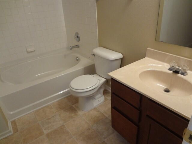 Building Photo - 6711 Earlswood Dr