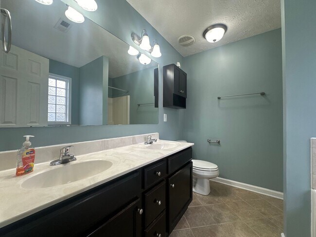 Building Photo - 1305 Snowy Egret Dr