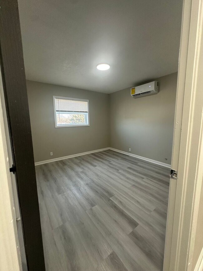 Building Photo - Live in Style at Bellagio East Living I: C...