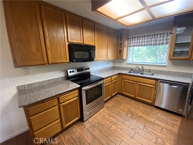 Building Photo - 20995 Powder Horn Rd