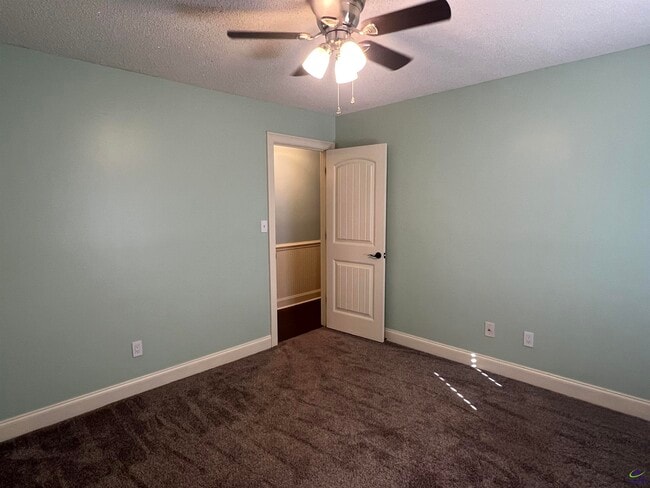 Building Photo - 108 Turtle Dove Ct