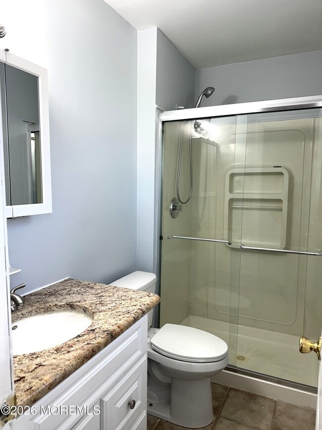 Building Photo - 185 Ravenwood Blvd