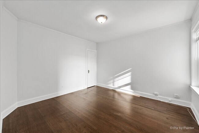 Building Photo - 5428 N Campbell Ave