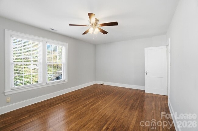 Building Photo - 2120 Kirkwood Ave