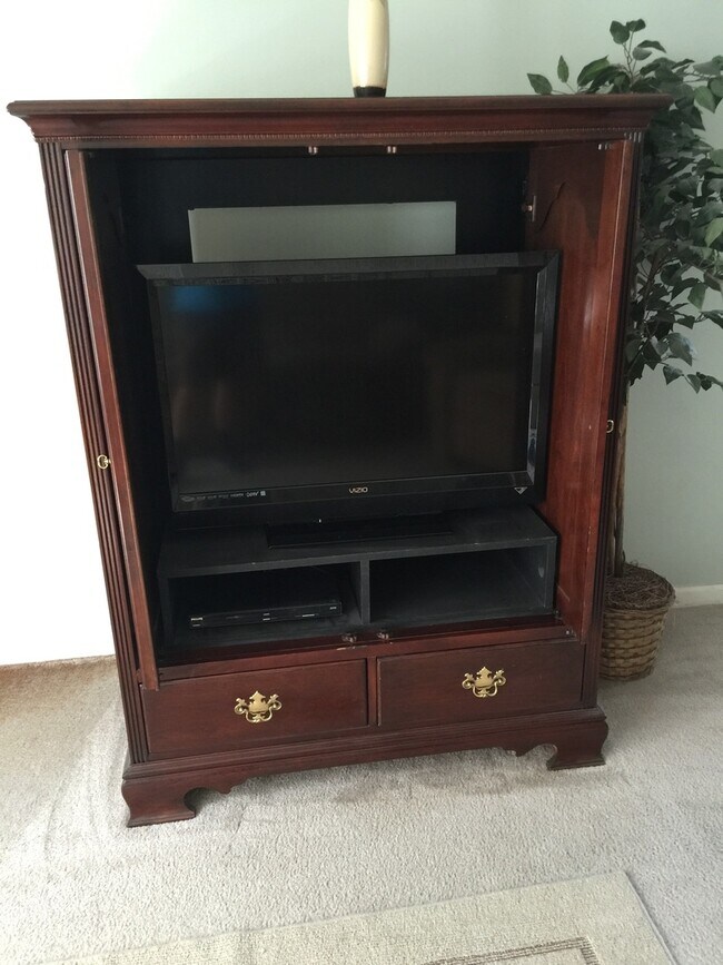 Building Photo - Furnished 2 Bed, 2 Bath Condo