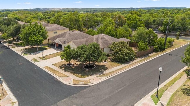 Building Photo - 5501 S Hearsey Dr