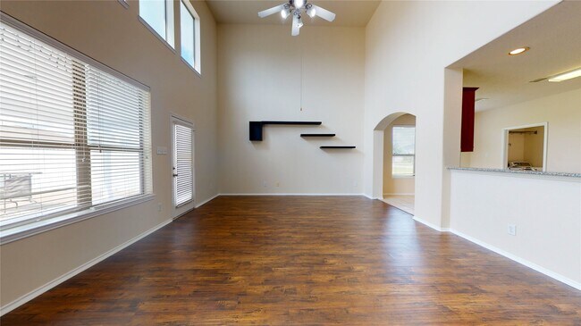 Building Photo - 3818 St Simon Manor Dr