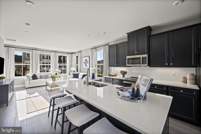 Building Photo - 171 WOODGATE Cir