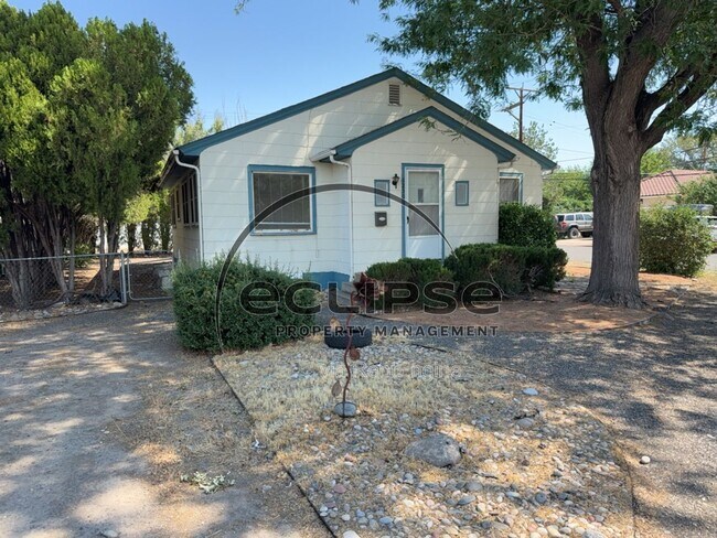 Building Photo - 1250 Orchard Ave