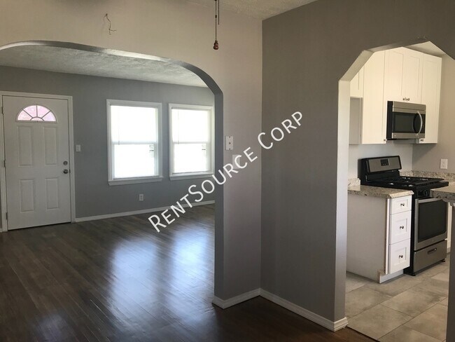 Building Photo - 44644 20th St W