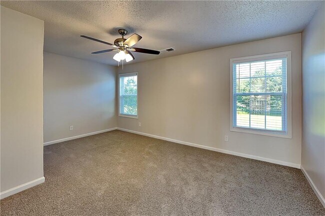 Building Photo - 1151 Paiute Ct