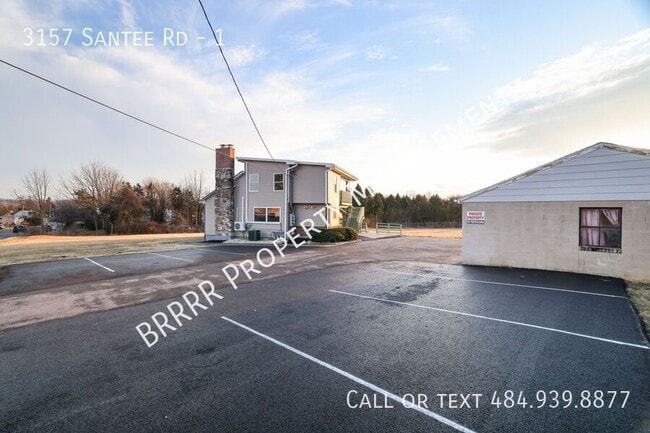 Building Photo - 3157 Santee Rd