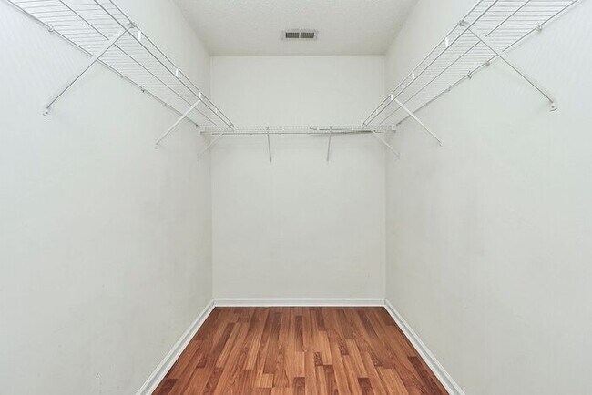 Building Photo - Charming 3BD/2.5BA Home in Matthews, NC!