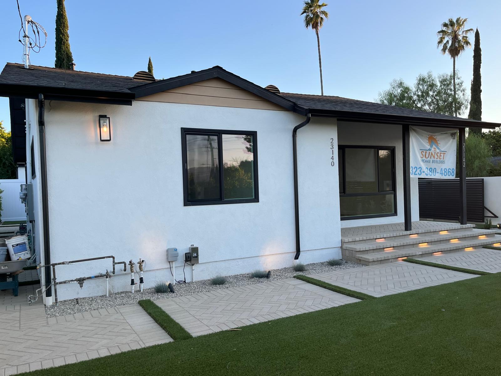 Building Photo - 23140 Victory Blvd