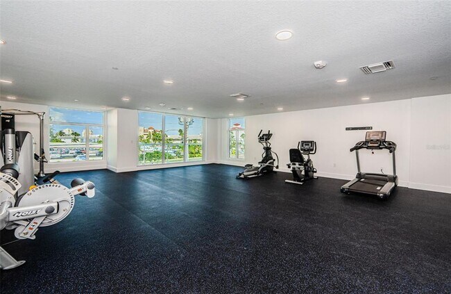 Building Photo - 415 Island Way