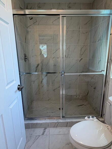 Building Photo - 6280 SW 47th Ct