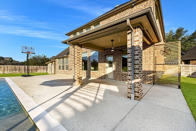 Building Photo - 29114 Weldons Forest Ct