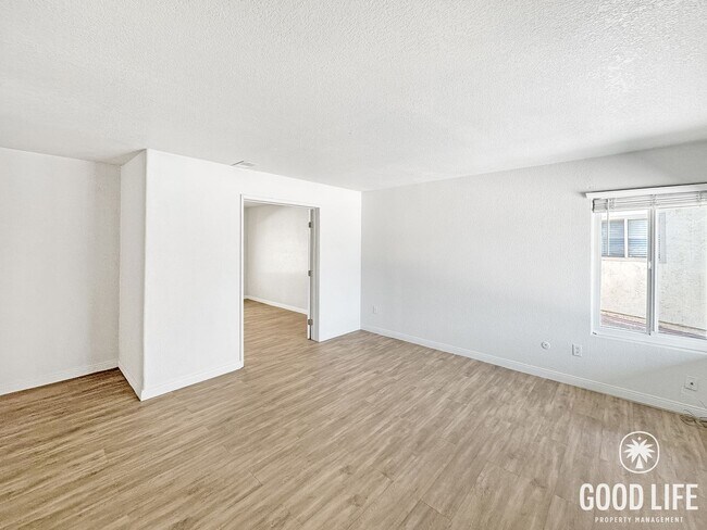 Building Photo - Spacious 5BD/2.5BA Two-Story Home in South San Diego with Large Backyard, Office & Attached Garage