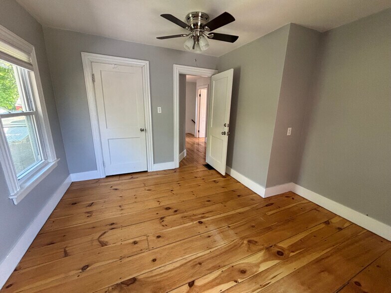 Building Photo - 73 State St