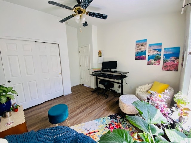 Building Photo - 1510 W Maple Ave