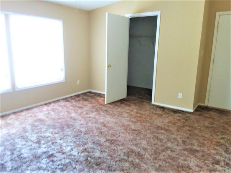 Building Photo - 12443 Farm to Market 968 W