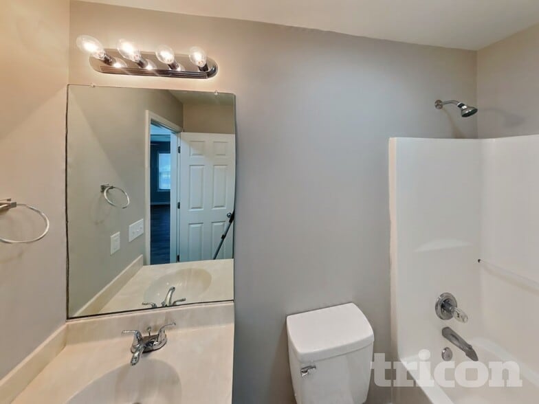 Building Photo - 6812 Rangecrest Rd