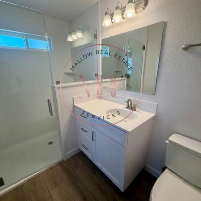 Building Photo - 1231 1/2 Eunice Dr