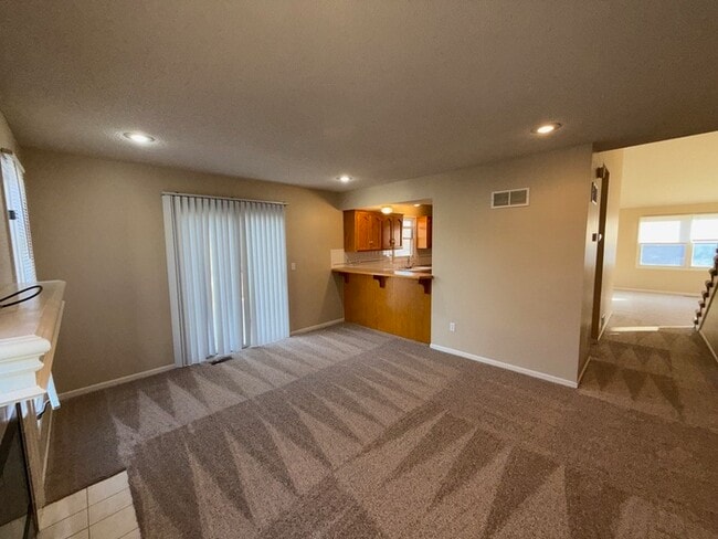 Building Photo - 8619 N McDonald Ave